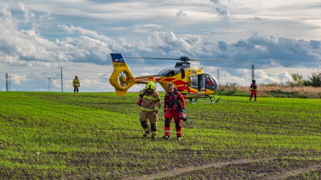 Czołowe zderzenie dwóch samochodów. Dziecko i kierowca trafili do szpitali

Więcej informacji na: www.jarocin112.pl